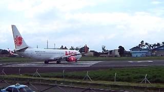 Download lagu LION AIR BOEING 737-800NG PK-LJS Take Off at ''HUSEIN SASTRANEGARA'' mp3
