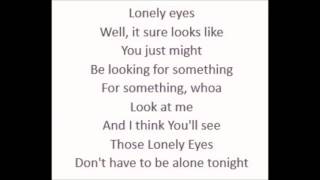 Lonely Eyes - Chris Young (Lyrics)