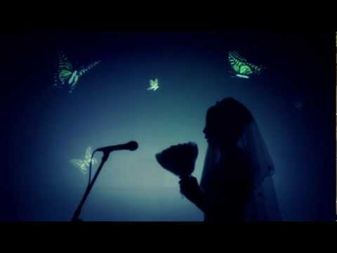 Butterfly のサムネイル
