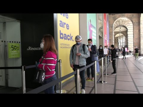 Fase 2, riaprono Rinascente e negozi del centro di Milano: sconti per aiutare clienti in difficoltà