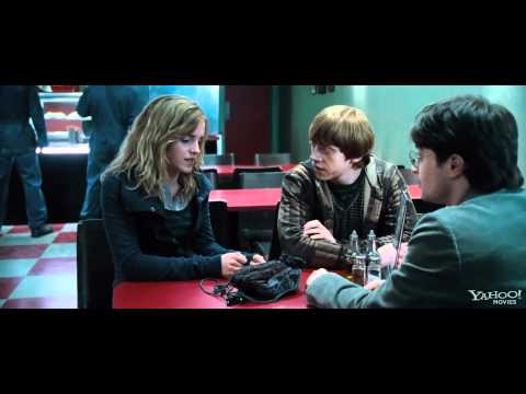 Harry Potter and the Deathly Hallows: Part I (Clip 'Cafe Attack')