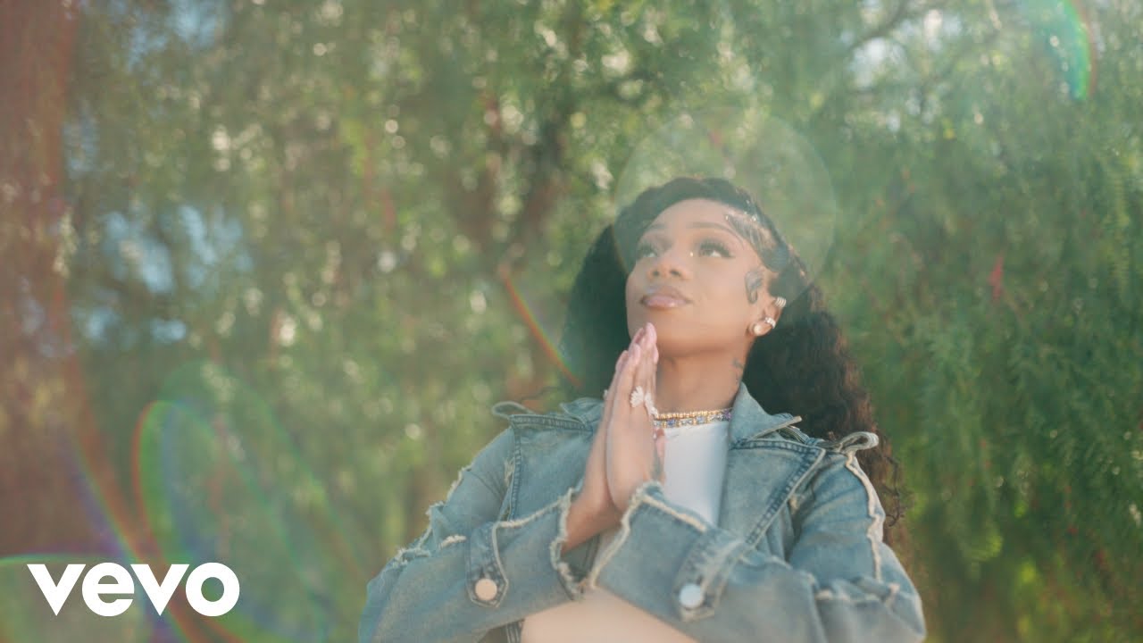 GloRilla ft Kirk Franklin & Maverick City Music – “RAIN DOWN ON ME”