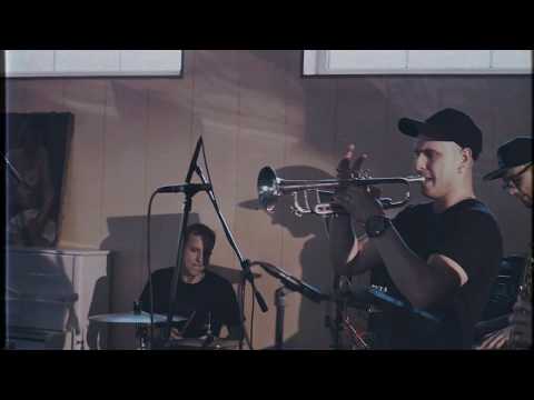 TAVO TĖVAS - KARUSELĖ ( Live Session )