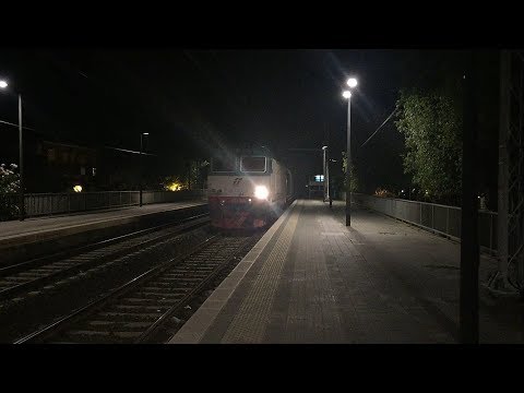 E652.006 PROTOTIPO sul MRS 51393 Lecco Maggianico - BARI LAMASINATA, in transito a Misano.