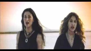 Cuando Los Sapos Bailen Flamenco - Ella Baila Sola