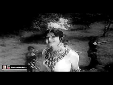 AAJ HOYI EH JAWAN RESHMAN - NOOR JEHAN SINGS FOR ASIYA - FILM RESHMA JAWAN HOGAYI