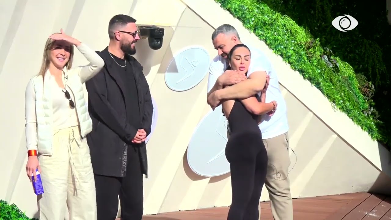 Surprizë nga ajri për Edisën, banorja emocionohet