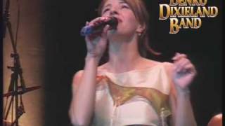 Music video thumbnail preview for Ain't Misbehavin' - BENKO DIXIELAND BAND feat. Micheller Myrtill by Benkó Dixieland Band
