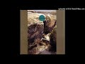 Ruins - Comme À La Radio