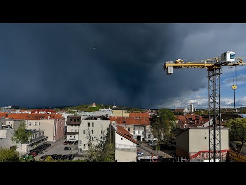 Sinoptikai įspėja: karščio bangą lydės perkūnija, gali kilti audra