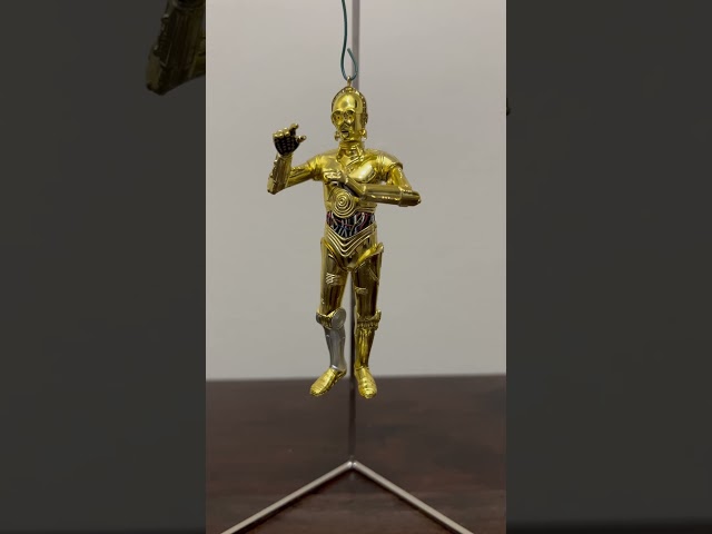 Vídeo relacionado con Hallmark Tarjeta 3D y desplegable para cualquier ocasión, diseño de Star Wars, cumpleaños, día del padre, Luke Skywalker, Obi Wan Kenobi, C-3PO, R2-D2, Stormtroopers, dorado, amarillo, rojo