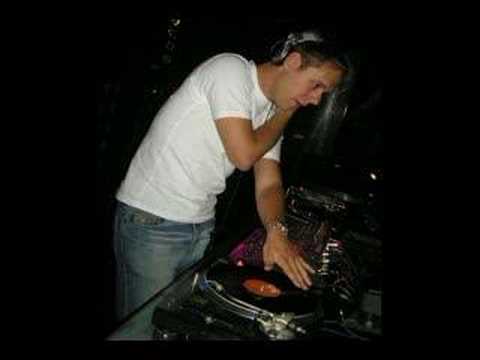 Anton Sonin & Amx feat. Sari - Undone (Original Mix)