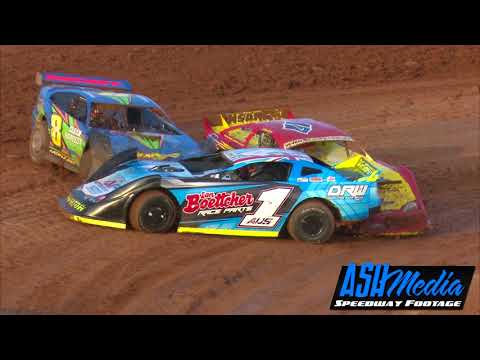 Thrills and Spills - Mar 3rd 2017 - National Super Sedan Title - Valvoline Raceway