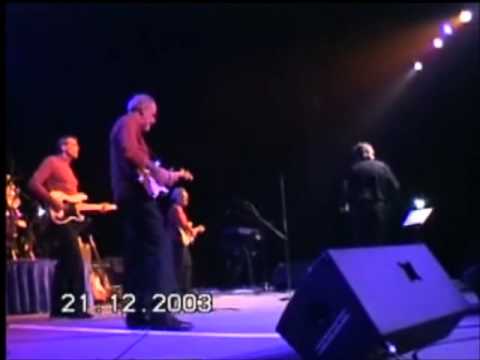 Jumping Jewels & Johnny Lion in Singapore 2003 - July