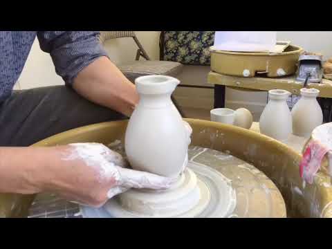 312. Making a Sake Bottle in Time Lapse Mode with Hsin-Chuen Lin 林新春 清洒瓶示範