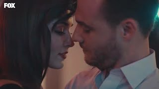 Bana Ellerini Ver - Özdemir Erdoğan [Tradução/Legendado]