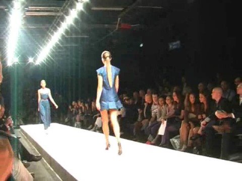 Milan Fashion Week: Luciano Soprani (s/s 2009)