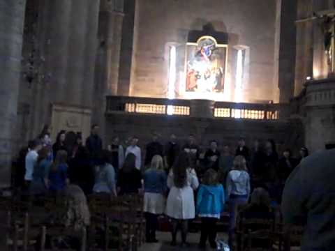 Kids in Koncert Rodez Cathedral
