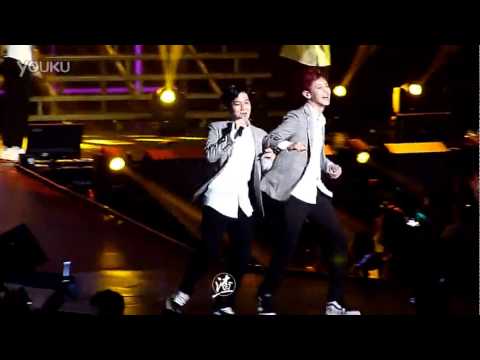 140511 EXO Shanghai Showcase - 3.6.5. CHANBAEK cut