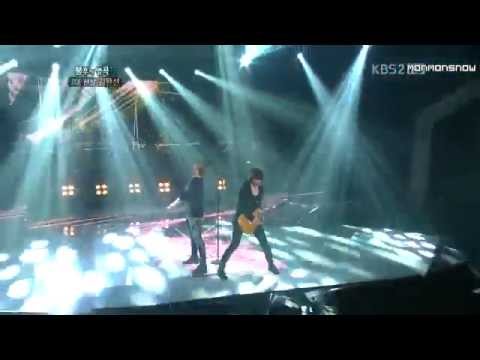 KyuHyun with JungMo (TRAX) - Masquerade (Aug 27, 2011)