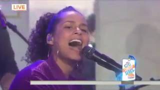 Alicia Keys performs 'Work on It'