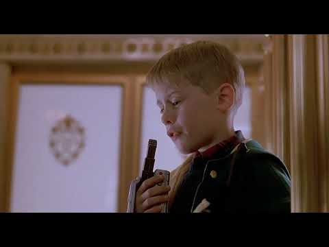 Home Alone 2: Lost in New York (1992) voice changing scene