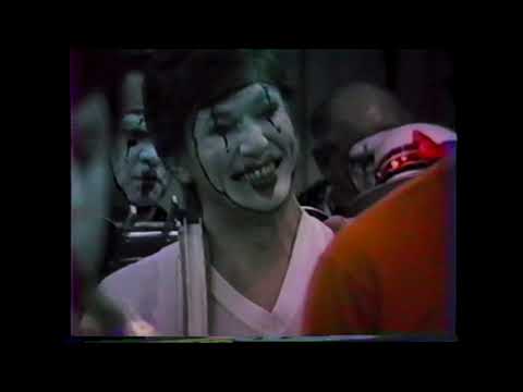 1986   Show of Shows   Ferko    Hallway