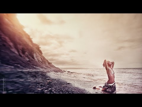 Ferry Tayle with XiJaro & Pitch - Lost In Memories (Phazon Bootleg)