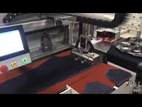 Solve soft fabric feeding Intelligent pocket feeding and folding and stitching work station