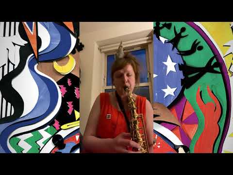 Rachael Cohen Plays a Saxophone Solo with a Cockatoo - The Solo Series (Ep. 2)