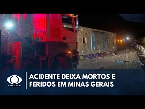Acidente com ônibus deixa mortos e feridos em Minas Gerais