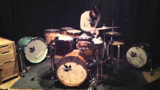 Jordi Geuens / floor-snare 14x12 Mapex / Lignum Drums