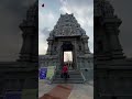 முருகனுக்கு அபிஷேகம் செய்ய மலை ஏறும்