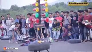 Download lagu Story wa sedih drag jatuh.. mp3