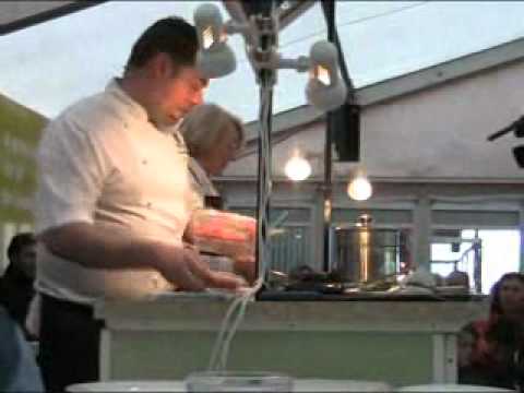 Nevin's Rhubarb Cake