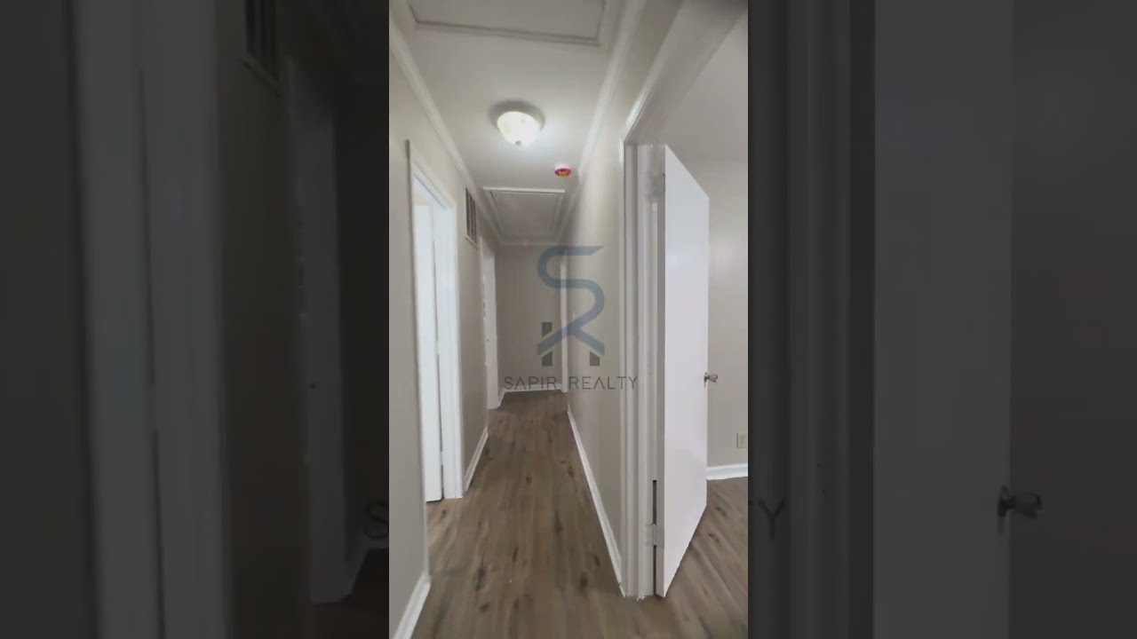 Video Tour Thumbnail