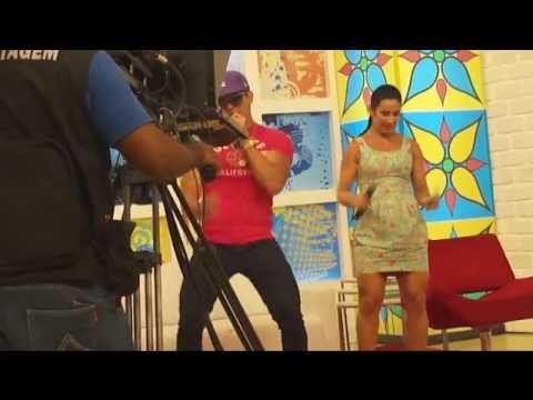 Oz Bambaz na Gravação do Programa Bom D + de Sheilla Carvalho - 07/11/2011