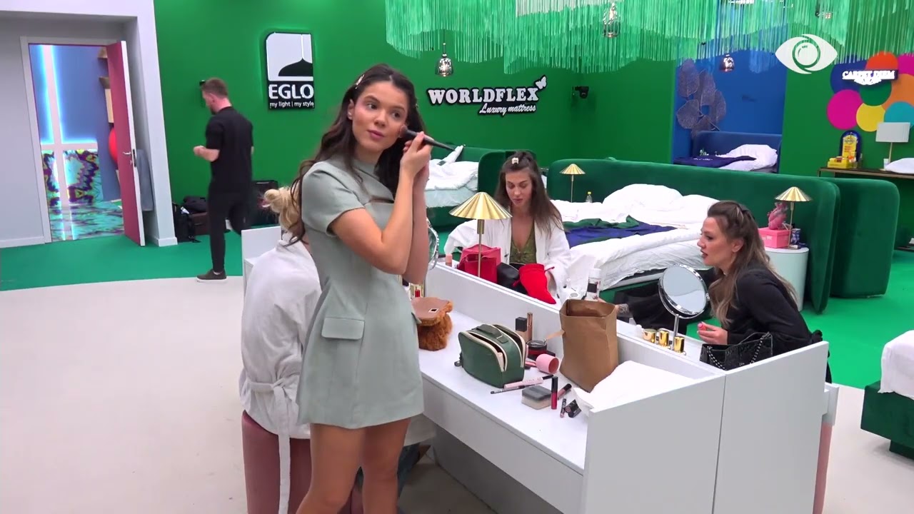 Ajo shet ajër gjithë kohës/ Gerta bisedon me banoret për Eglin