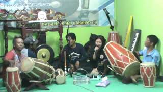Download lagu pencak kawih anyar mp3