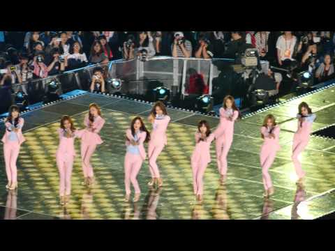 140607 SNSD (Girls' Generation) Talk and Hoot  @ Dream Concert