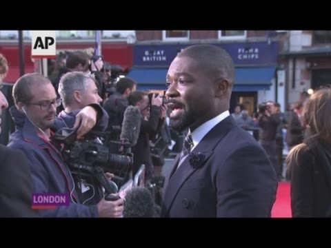 Oyelowo breaks down during diversity speech