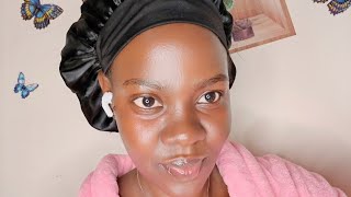 Kola bina nga mwezina omusajja ajja kukabira