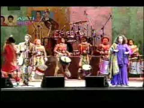 Gal Costa e Caetano Veloso - A Luz de Tieta