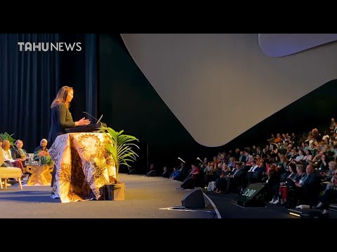 Ka whawhai tonu ngā iwi taketake mō ngā take taiao