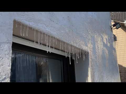 Eis,Schnee und schöne Eiszapfen