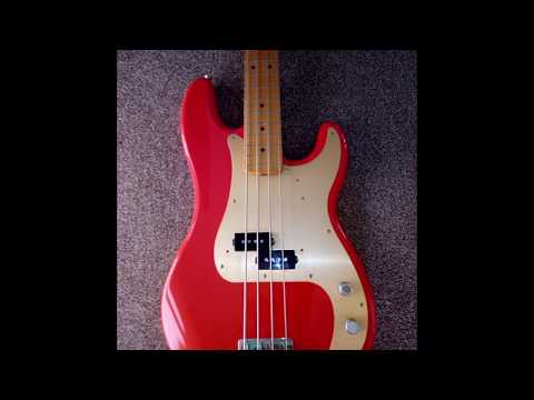 Fender Classic Series 50's Precision Bass Guitar in Fiesta Red