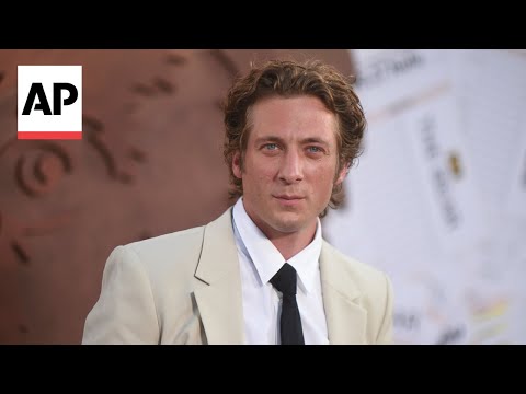 'The Bear' stars tease experimentation in Season 3