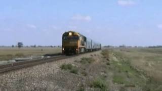 preview picture of video 'Australian Passenger trains : The Overland'