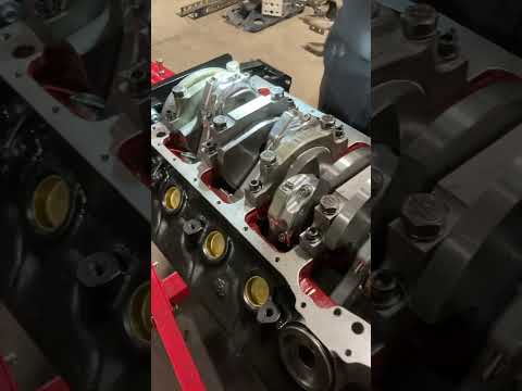 Ford 351 Cleveland High Performance Engine Build