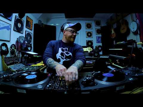 Volume 19 - All Vinyl Old Skool House Classics: Timeless Grooves of Our Generation🎧🔥